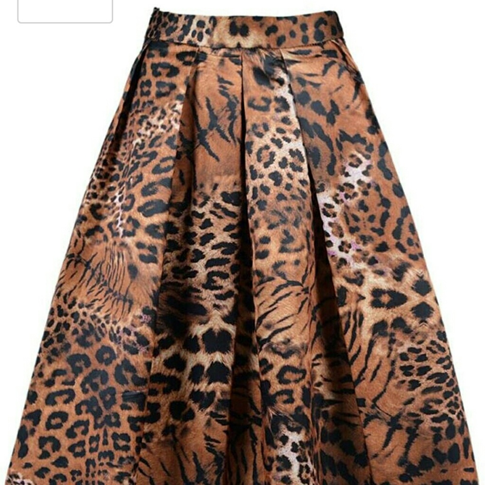 Skirt animal print